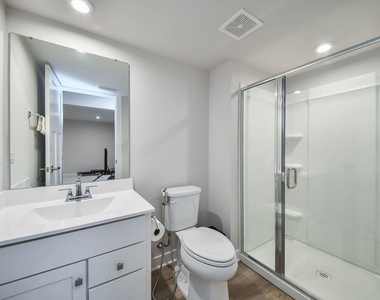 328 Carole Street - Photo Thumbnail 18