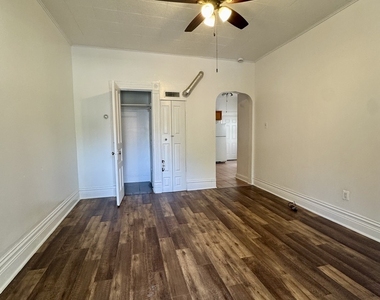 2409 S Spaulding Avenue - Photo Thumbnail 11