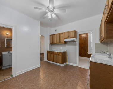 2409 S Spaulding Avenue - Photo Thumbnail 3