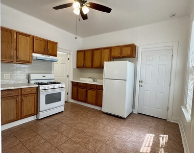 2409 S Spaulding Avenue - Photo Thumbnail 7