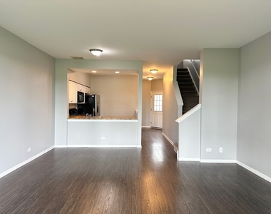 83 Polaris Drive - Photo Thumbnail 8
