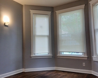 6719 S Sangamon Street - Photo Thumbnail 3