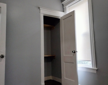 6719 S Sangamon Street - Photo Thumbnail 9