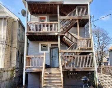 6719 S Sangamon Street - Photo Thumbnail 1