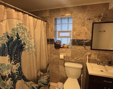 2117 N Stave Street - Photo Thumbnail 7