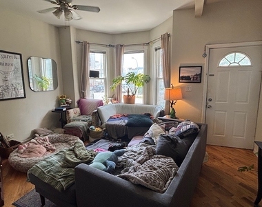 2117 N Stave Street - Photo Thumbnail 1