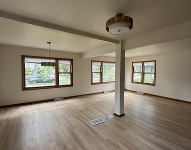 850 S Hillside Avenue - Photo Thumbnail 1