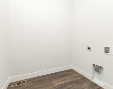 1613 Belclare Road - Photo Thumbnail 18