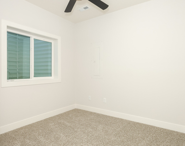 1613 Belclare Road - Photo Thumbnail 21