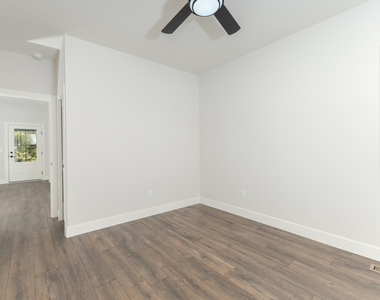 1613 Belclare Road - Photo Thumbnail 12