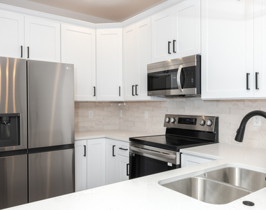 1613 Belclare Road - Photo Thumbnail 9