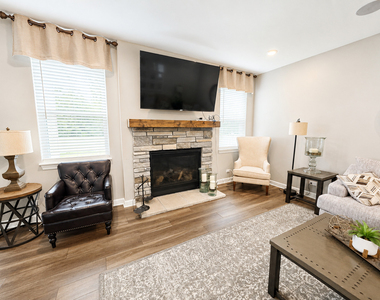 32000 Savannah Drive - Photo Thumbnail 5