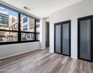 130 S Canal Street - Photo Thumbnail 12