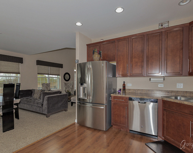 9870 Williams Drive - Photo Thumbnail 4
