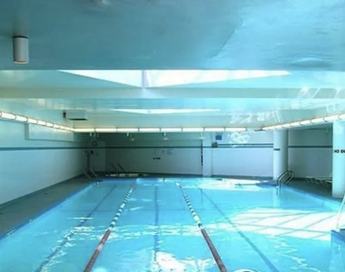 1 Irving Place - Photo Thumbnail 4