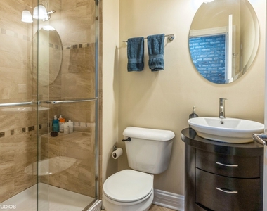 4453 N Magnolia Avenue - Photo Thumbnail 12