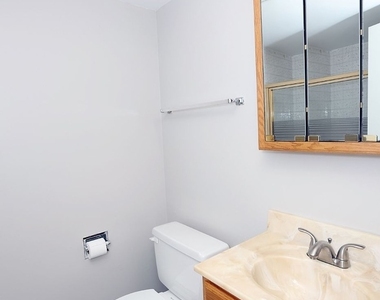 6024 Aspen Lane - Photo Thumbnail 28