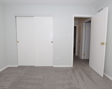 6024 Aspen Lane - Photo Thumbnail 20