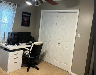 2904 Frank Turk Drive - Photo Thumbnail 7
