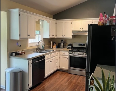 2904 Frank Turk Drive - Photo Thumbnail 1