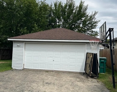 2904 Frank Turk Drive - Photo Thumbnail 17