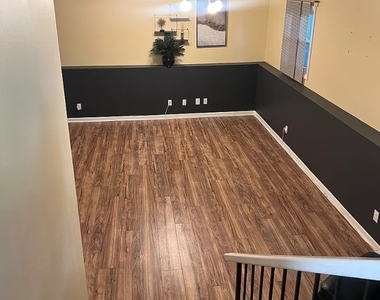 2904 Frank Turk Drive - Photo Thumbnail 12