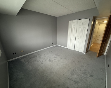 259 Stoneybrook Lane - Photo Thumbnail 14