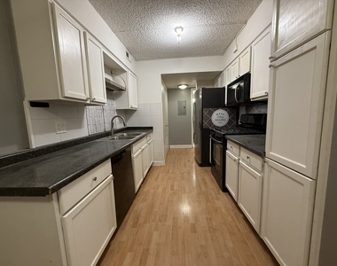 259 Stoneybrook Lane - Photo Thumbnail 9