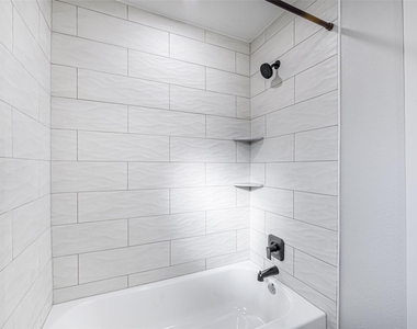 8518 Cedel Dr - Photo Thumbnail 24