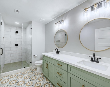 8518 Cedel Dr - Photo Thumbnail 18