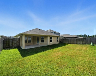 539 Broken Boulder Street - Photo Thumbnail 9