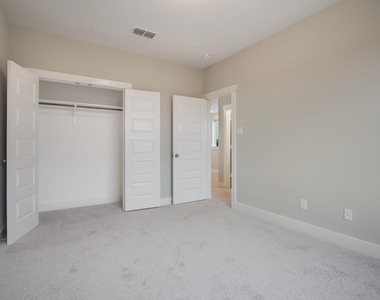 12558 Malachite Way - Photo Thumbnail 26