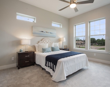 12558 Malachite Way - Photo Thumbnail 16