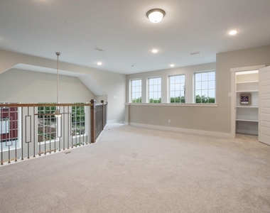 12558 Malachite Way - Photo Thumbnail 23
