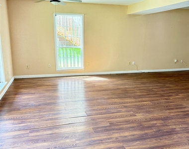 6326 County Road 659 Lower Unit - Photo Thumbnail 1