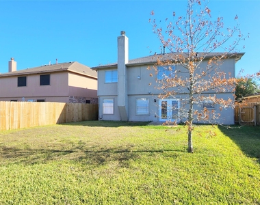 18123 Noble Forest Drive - Photo Thumbnail 27