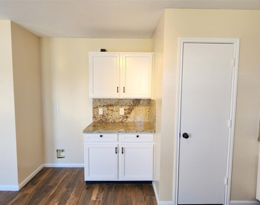 18123 Noble Forest Drive - Photo Thumbnail 11