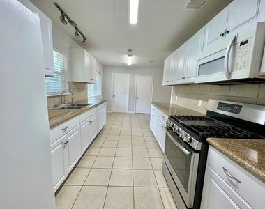 4635 Wild Indigo Street - Photo Thumbnail 3