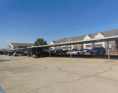 3220 69th Street - Photo Thumbnail 38