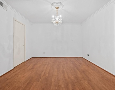 642 S Ripple Creek Drive - Photo Thumbnail 5