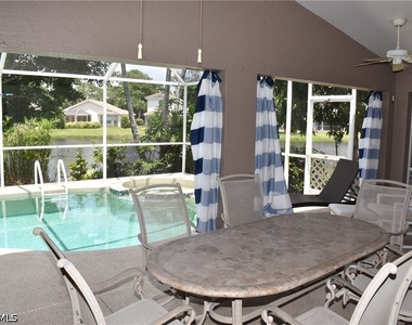 25817 Pebblecreek Drive - Photo Thumbnail 11
