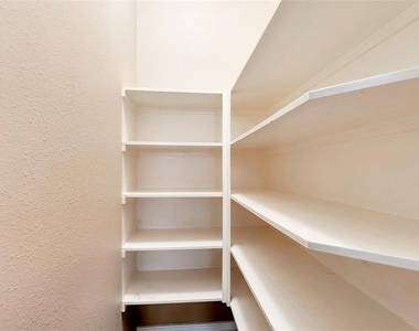 13019 Chandler Chase Court - Photo Thumbnail 17