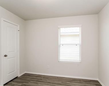 8514 Oak Grove Church Street - Photo Thumbnail 8
