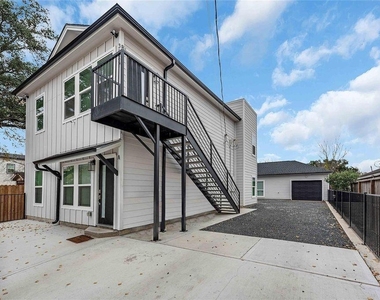 3625 Lydia Street - Photo Thumbnail 2