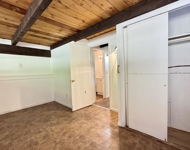 314 Old Bartlett - Photo Thumbnail 15