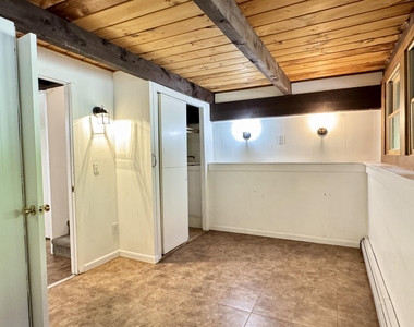 314 Old Bartlett - Photo Thumbnail 14