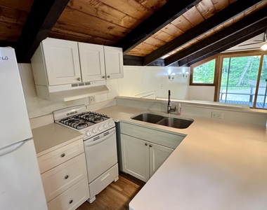 314 Old Bartlett - Photo Thumbnail 9