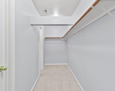 21106 Blackbluff Court - Photo Thumbnail 15