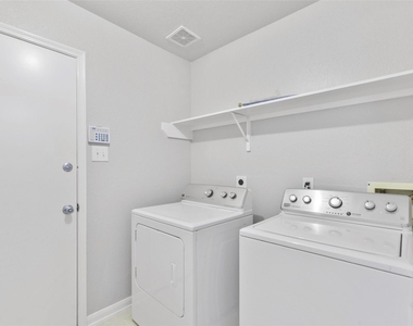 21106 Blackbluff Court - Photo Thumbnail 20