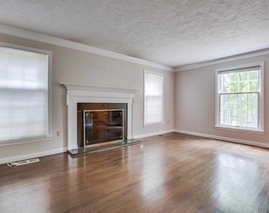 27 Buttonwood - Photo Thumbnail 3